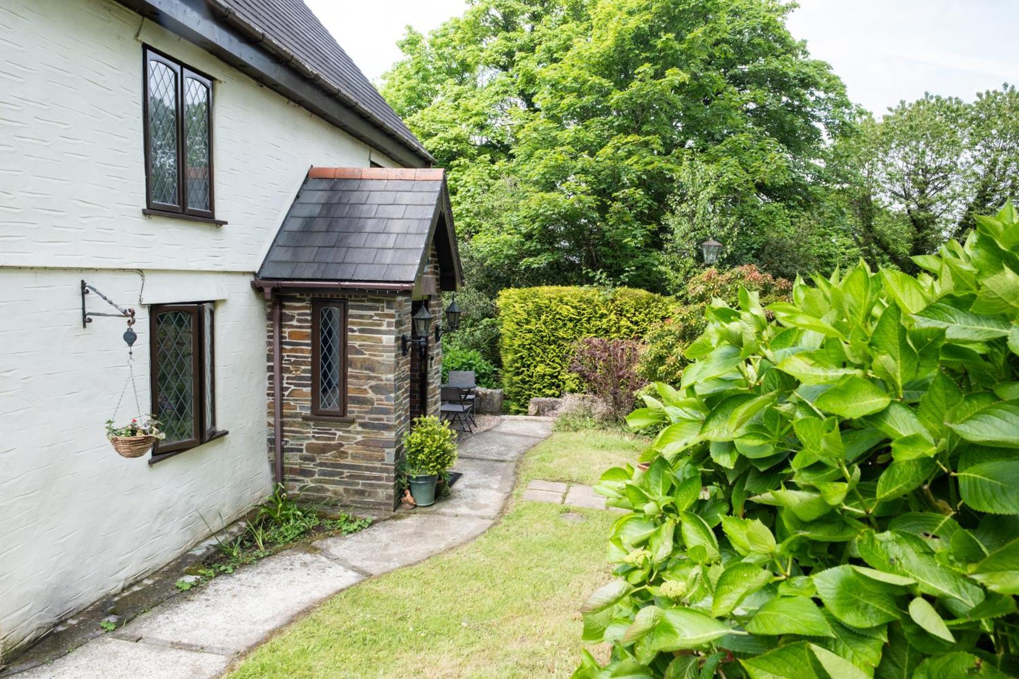 Charming Guest House In Cornish Countryside Bodmin Exterior photo